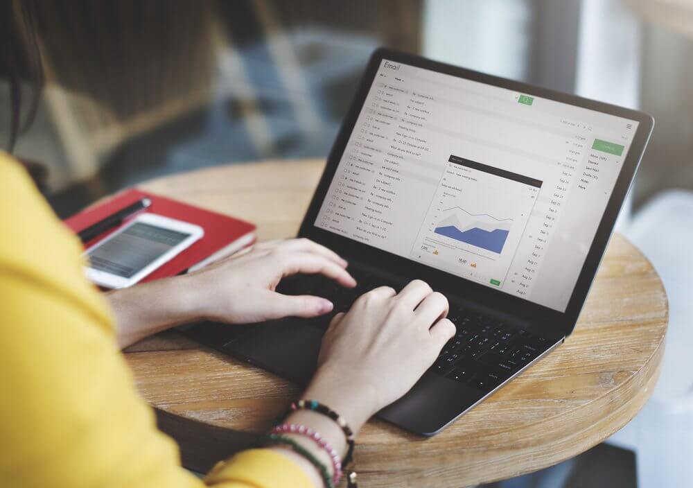 Grande ouverture e-mails en ligne datant
