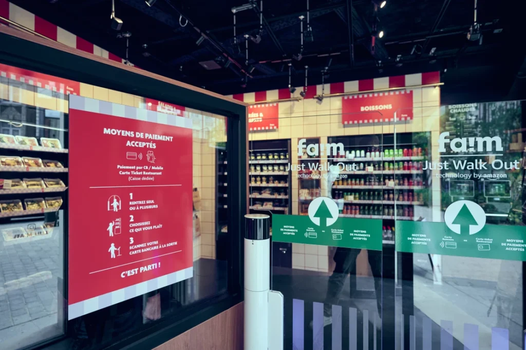 Just Walk Out : Amazon lance sa première expérience d’achat sans caisse en France just walk out Amazon faim fluch